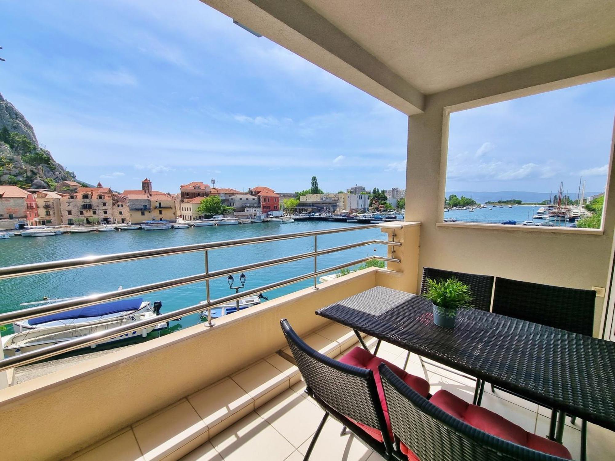 Mitra Zonata Blue Apartment Omis Exterior photo