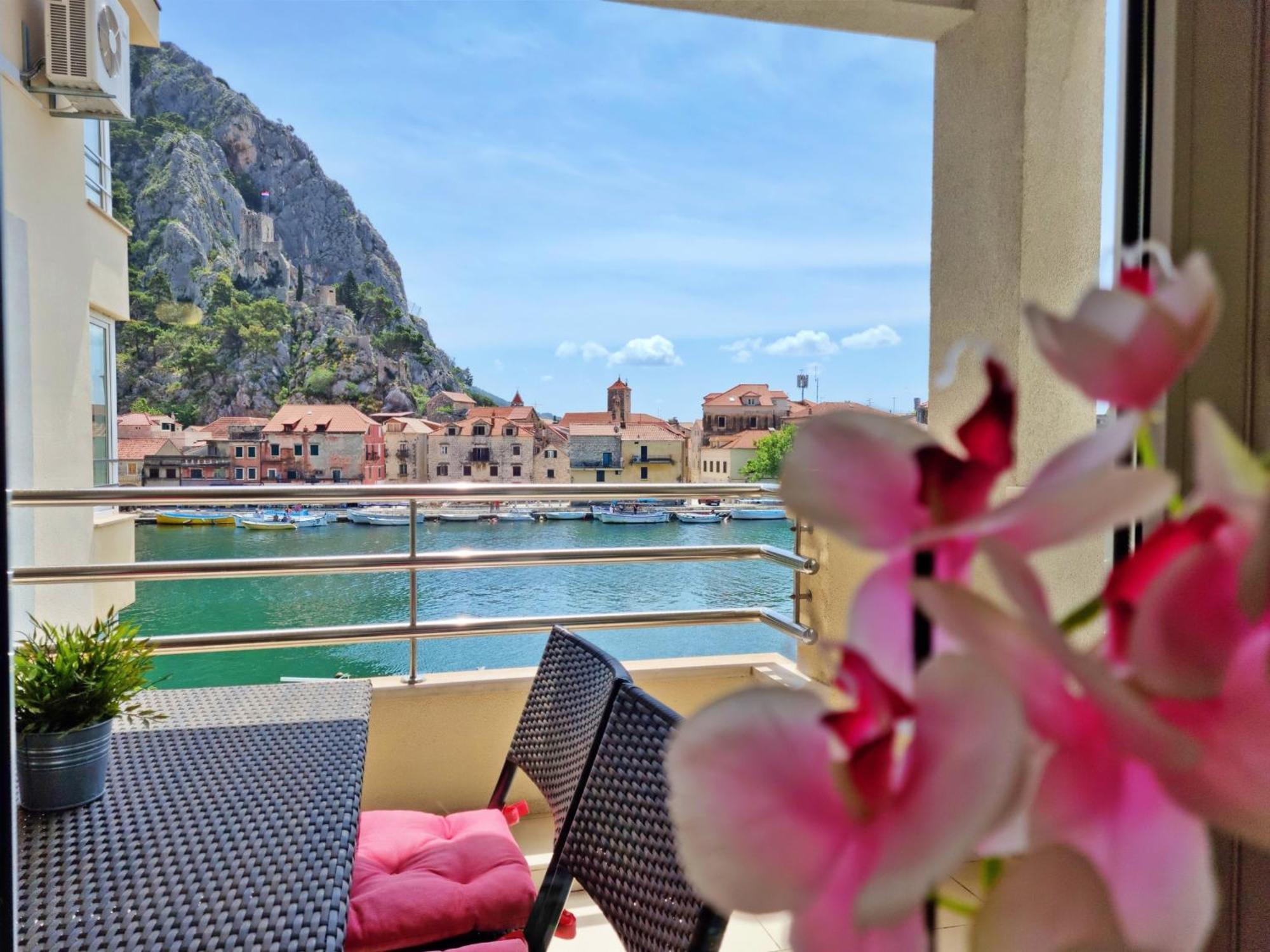 Mitra Zonata Blue Apartment Omis Exterior photo